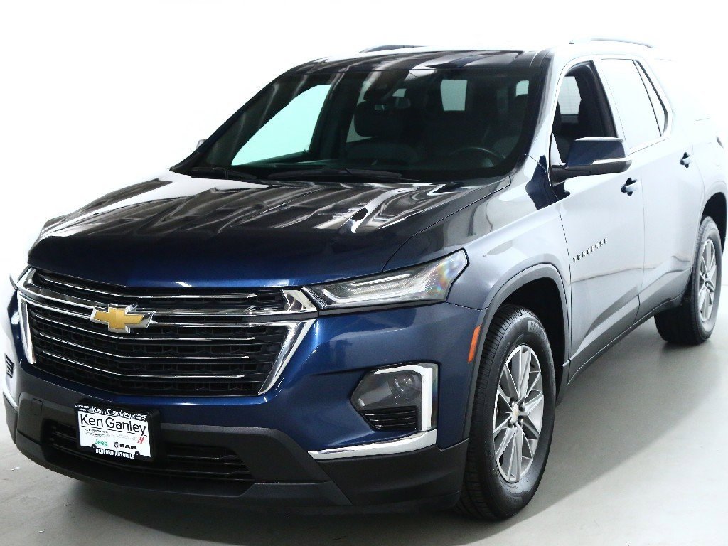 Used 2023 Chevrolet Traverse LT image 4