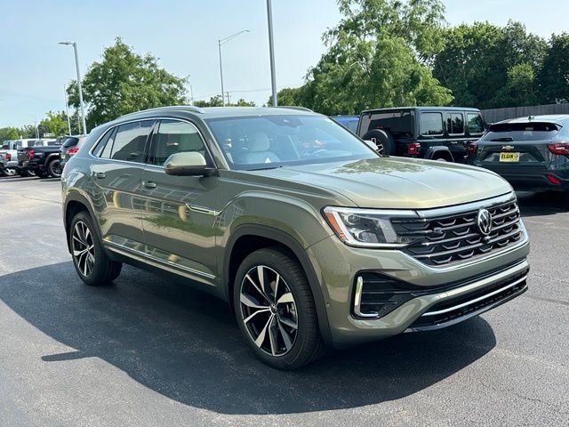 New 2026 Volkswagen Atlas Cross Sport SEL Premium R-Line AWD/4WD image 3