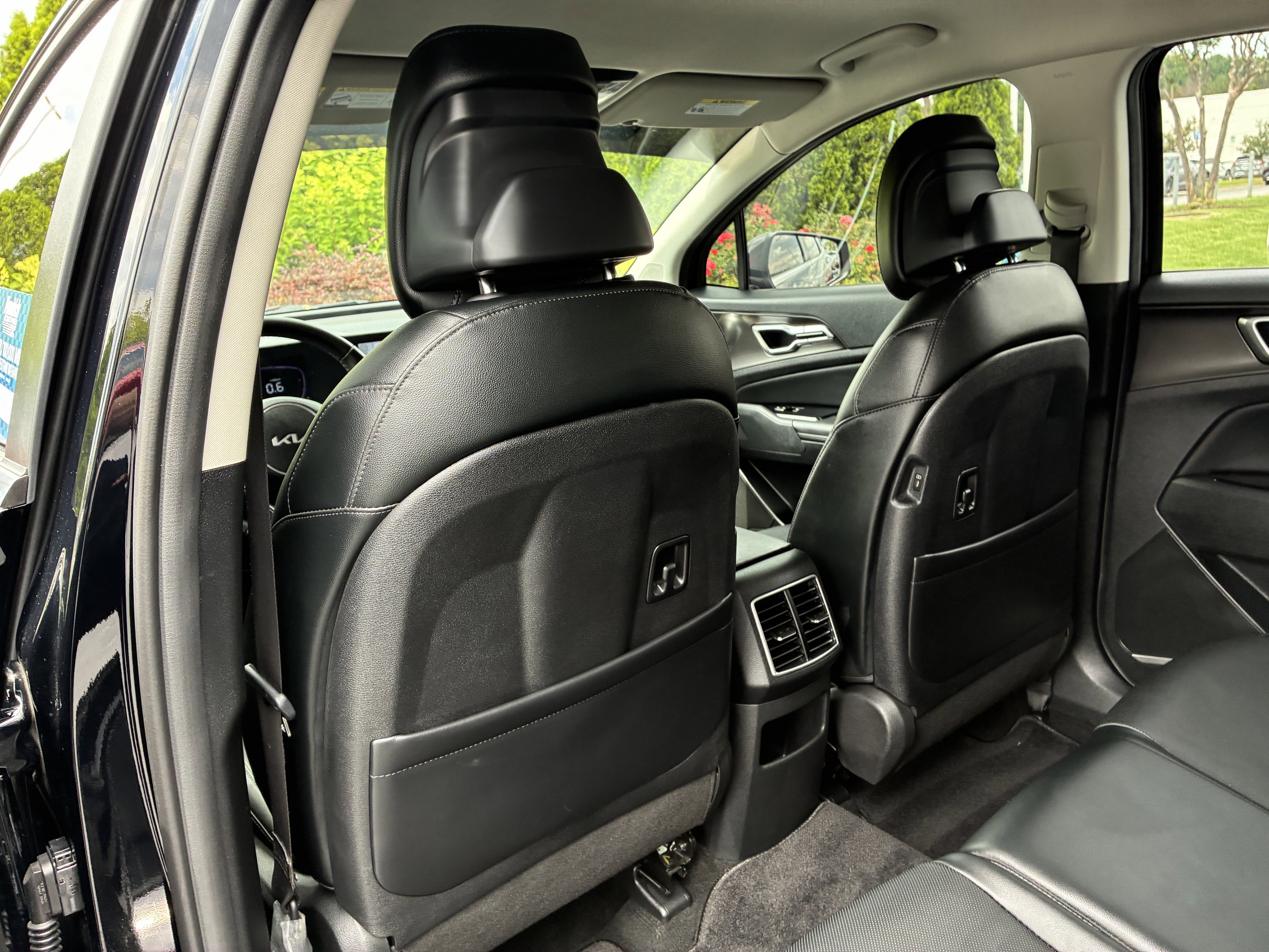 Used 2024 Kia Sportage EX FWD image 14