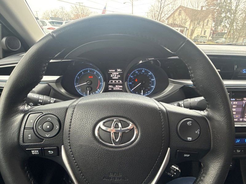 Used 2016 Toyota Corolla S FWD image 22