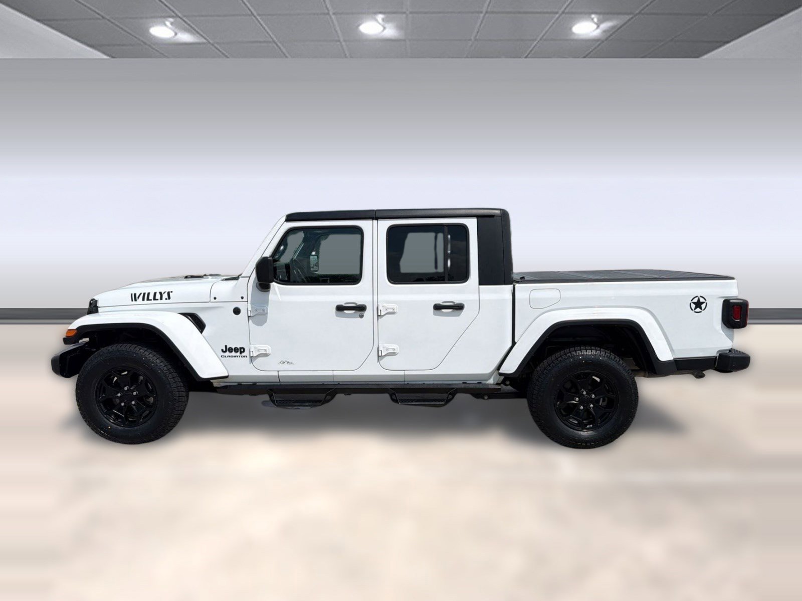 Used 2022 Jeep Gladiator Willys AWD/4WD image 2