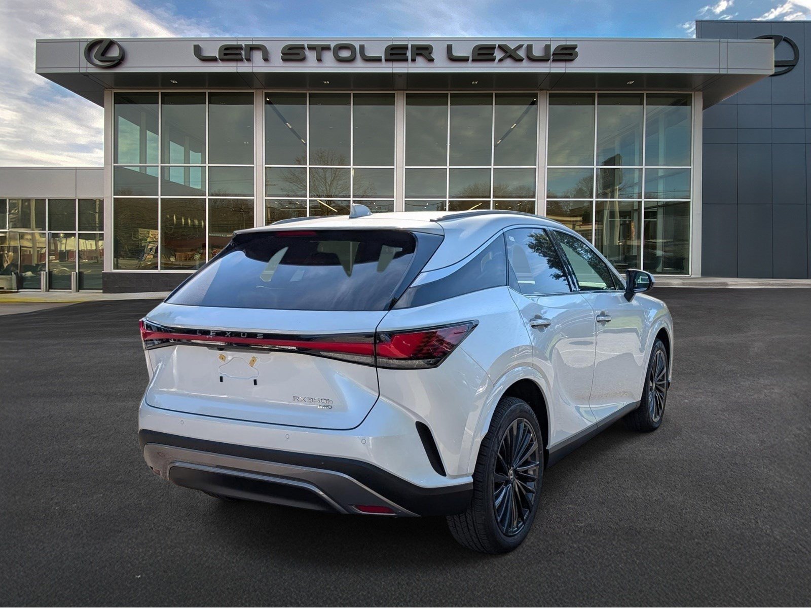 New 2026 Lexus RX 350h AWD/4WD video 2
