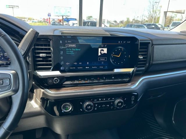 Used 2024 Chevrolet Silverado 1500 LT image 21