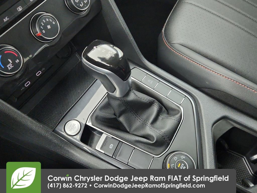 Used 2024 Volkswagen Tiguan Wolfsburg Edition image 28