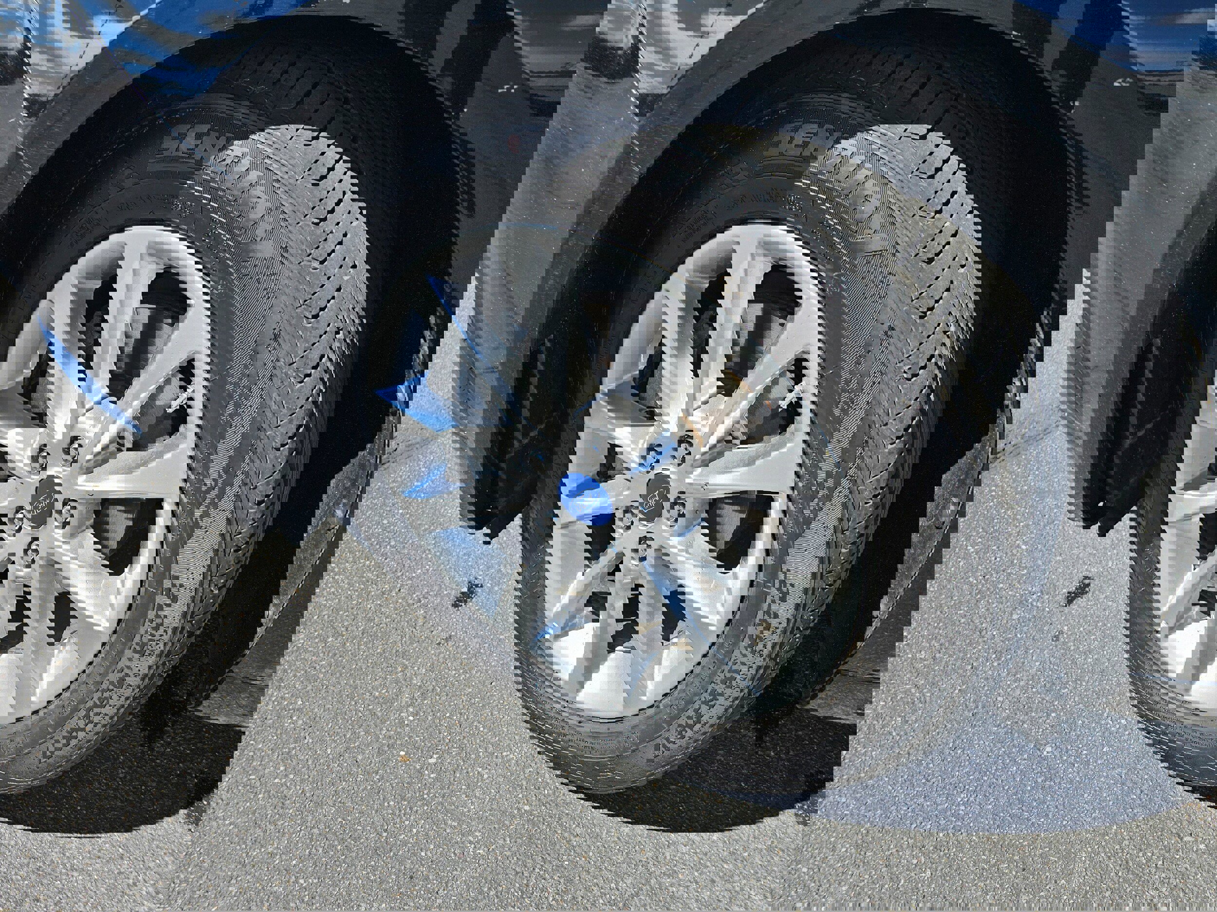 Used 2017 Ford Fusion SE w/ Fusion SE Technology Package FWD image 18