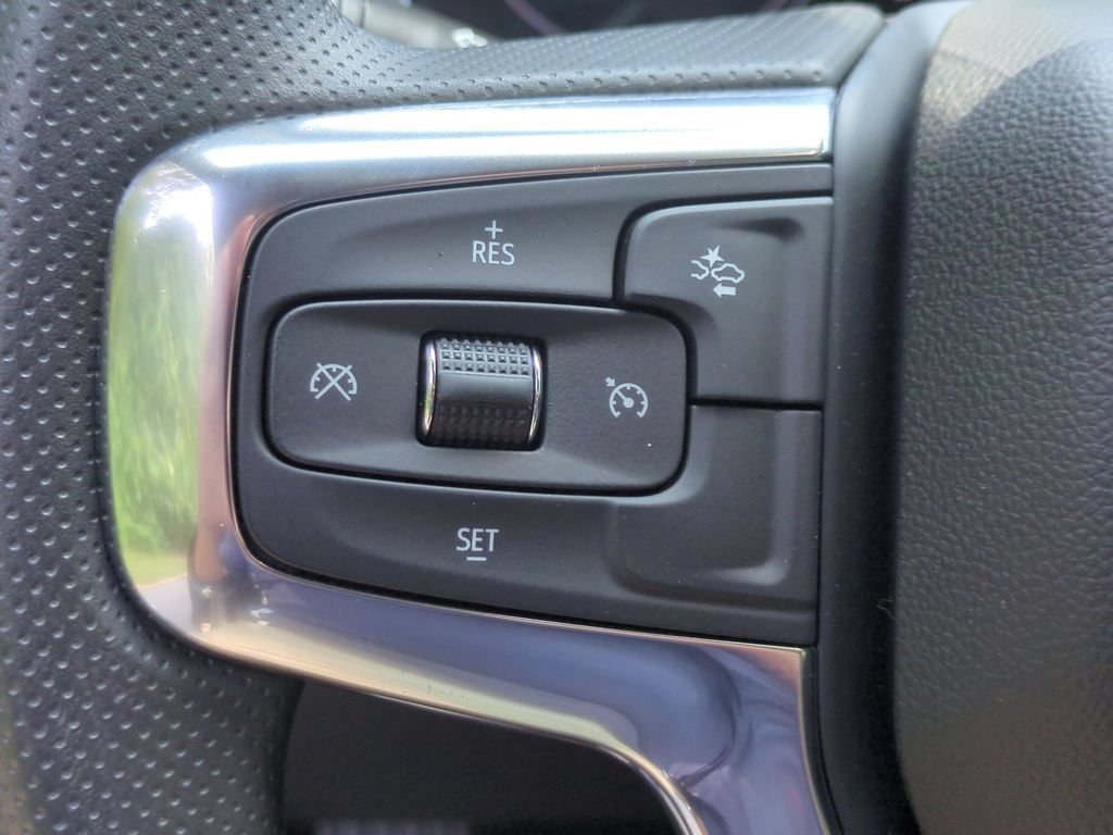 New 2026 Chevrolet Blazer LT FWD image 17