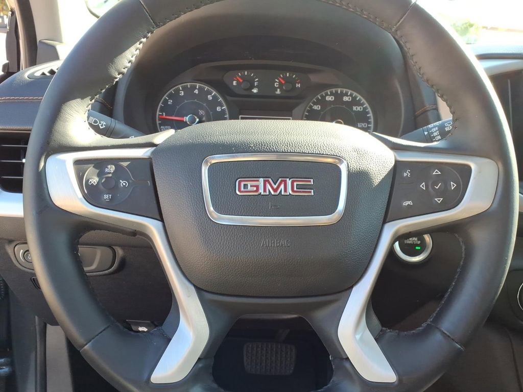 Used 2018 GMC Terrain SLE w/ Driver Convenience Package FWD image 28