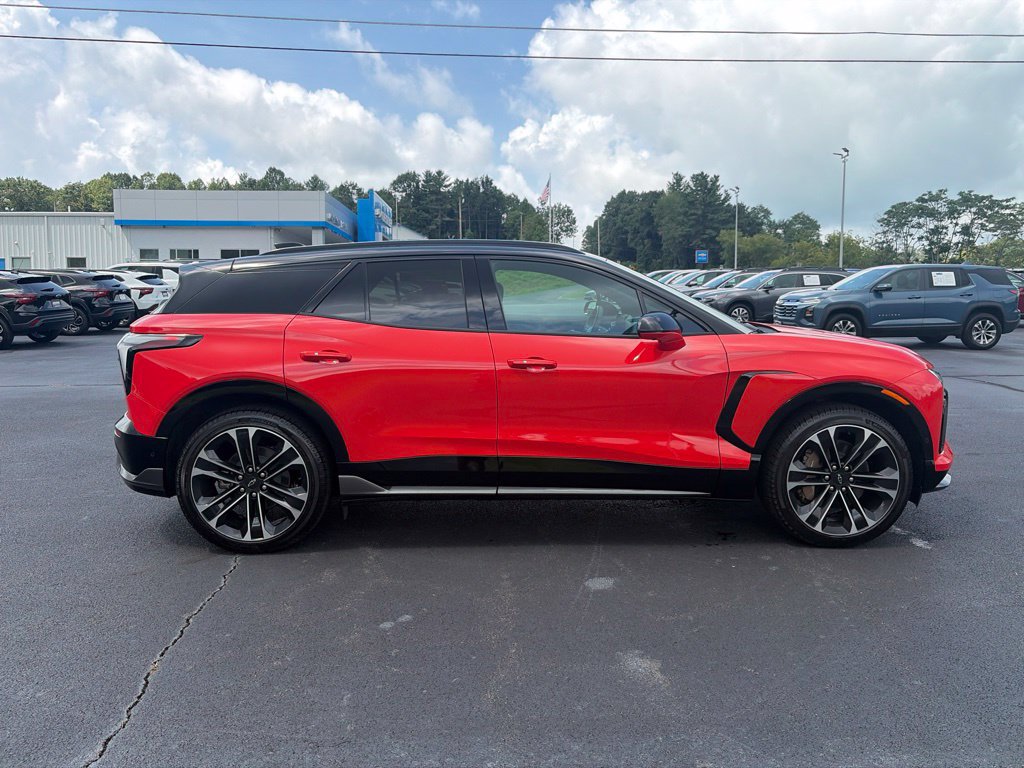 Used 2026 Chevrolet Blazer EV SS AWD/4WD image 11