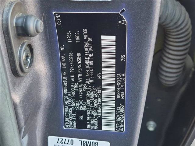 Used 2017 Toyota Sequoia SR5 AWD/4WD image 23