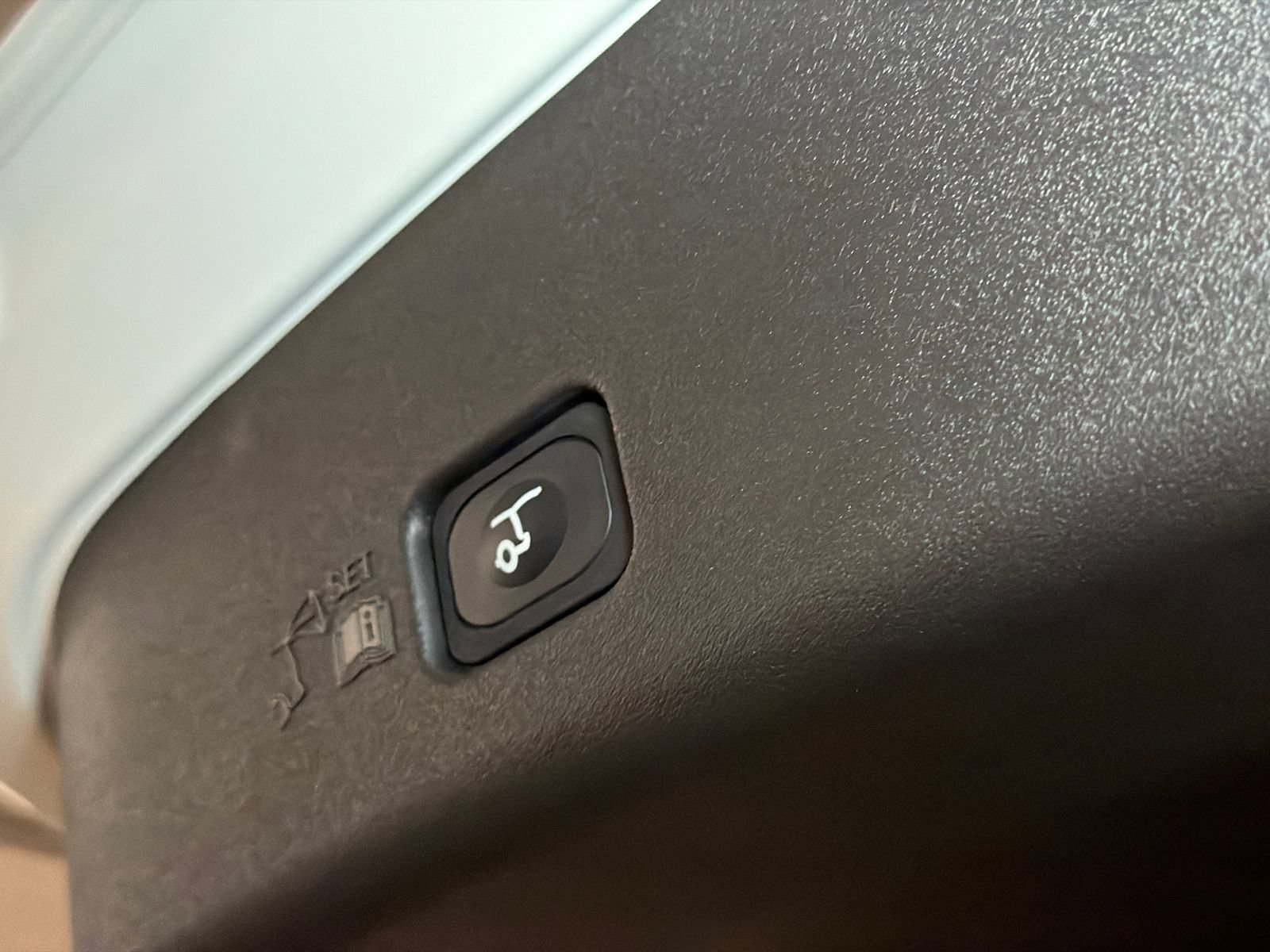 New 2026 Lincoln Nautilus Black Label AWD/4WD image 9