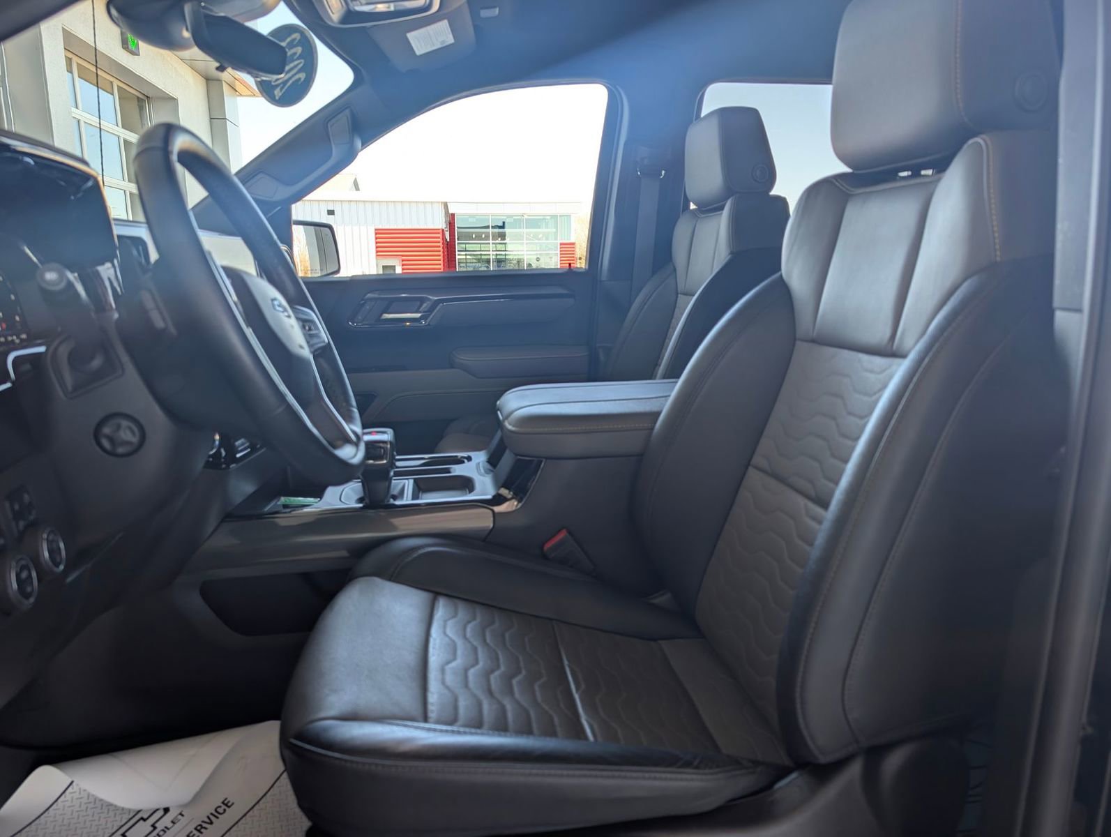 Used 2023 Chevrolet Silverado 1500 ZR2 w/ Technology Package image 11