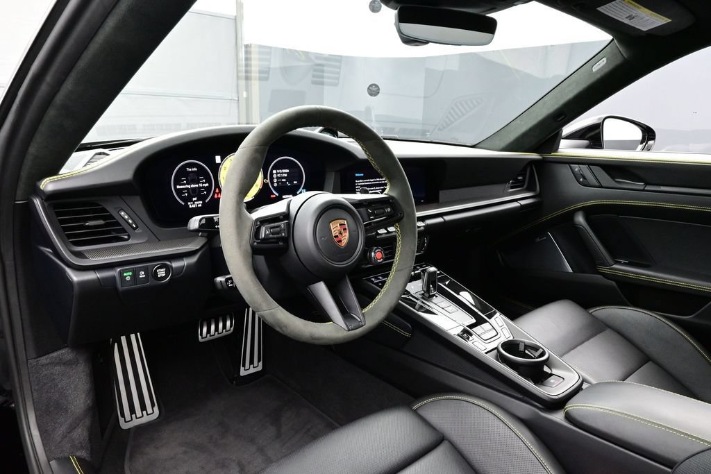 Certified 2026 Porsche 911 Carrera 4 GTS AWD/4WD image 4