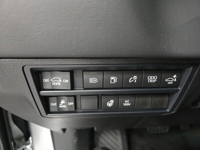 New 2026 Toyota Sequoia Platinum image 35