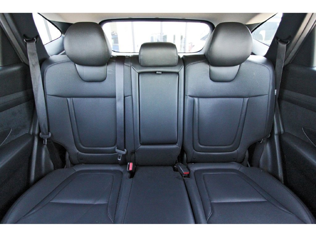 Used 2025 Hyundai Tucson SEL FWD image 14