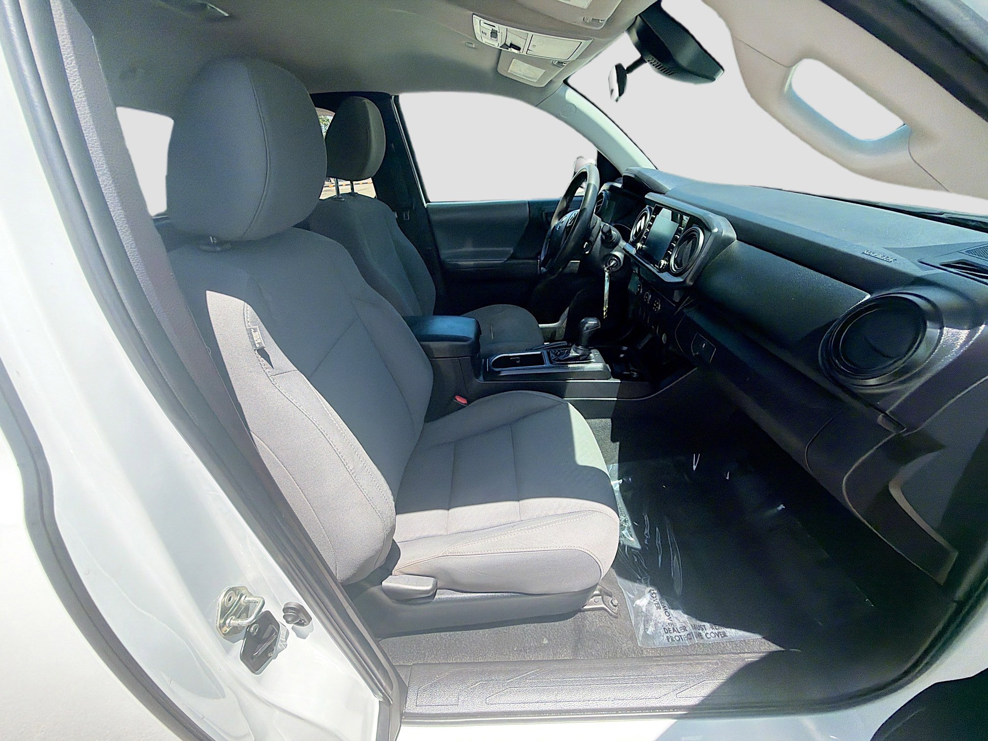 Used 2020 Toyota Tacoma SR RWD image 31