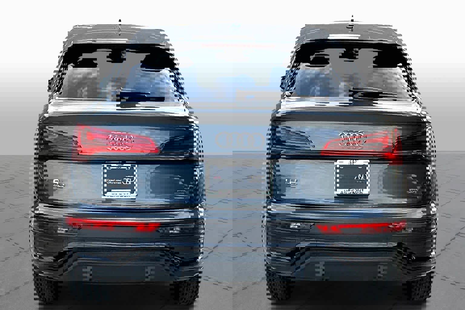 Certified 2022 Audi Q5 2.0T Prestige w/ Prestige Package image 5