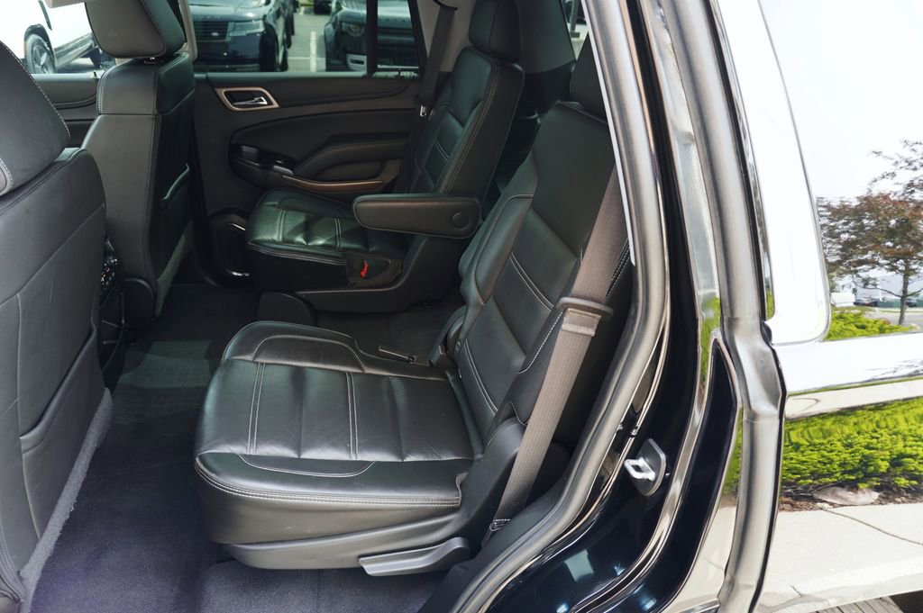 Used 2019 GMC Yukon Denali w/ Denali Ultimate Package AWD/4WD image 32
