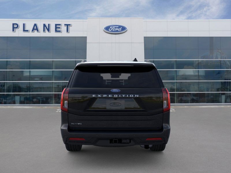 New 2025 Ford Expedition Active image 5