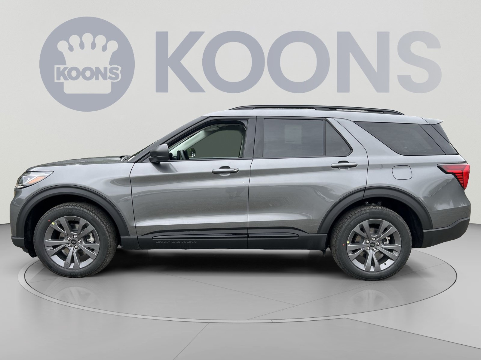 New 2026 Ford Explorer Active w/ Active Comfort Package AWD/4WD image 2