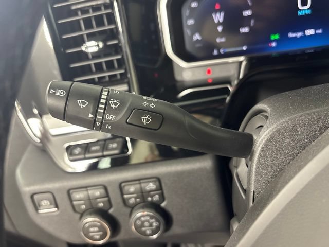 New 2026 Chevrolet Silverado 1500 High Country w/ Midnight Edition AWD/4WD image 11