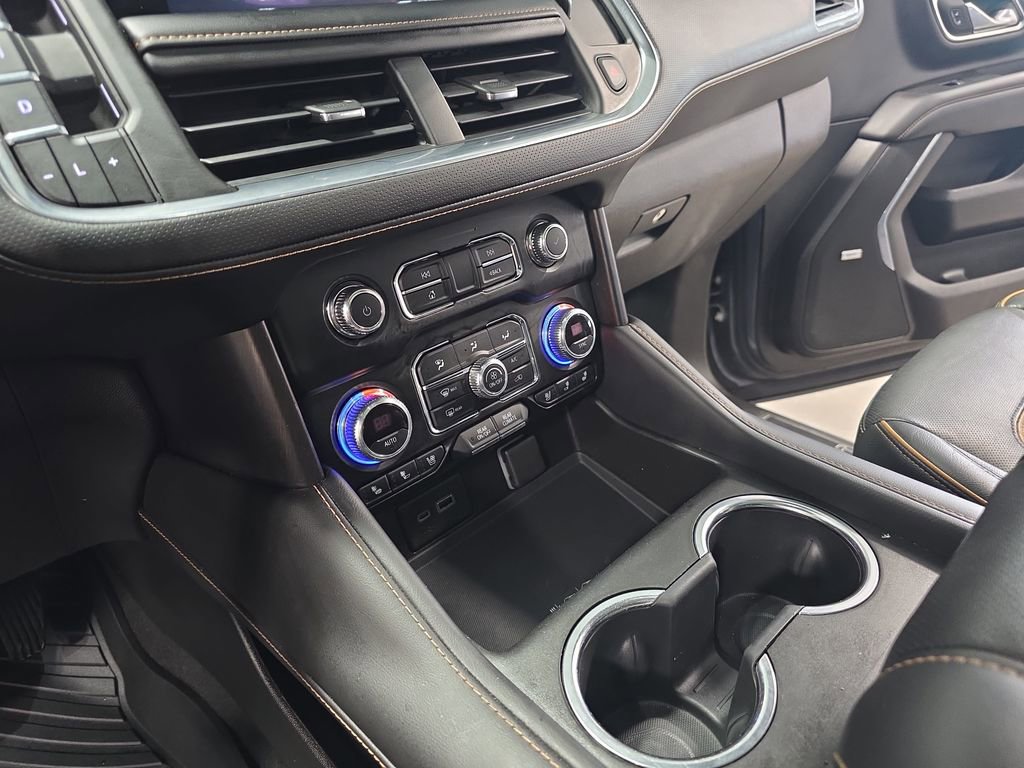 Used 2021 GMC Yukon XL AT4 image 25