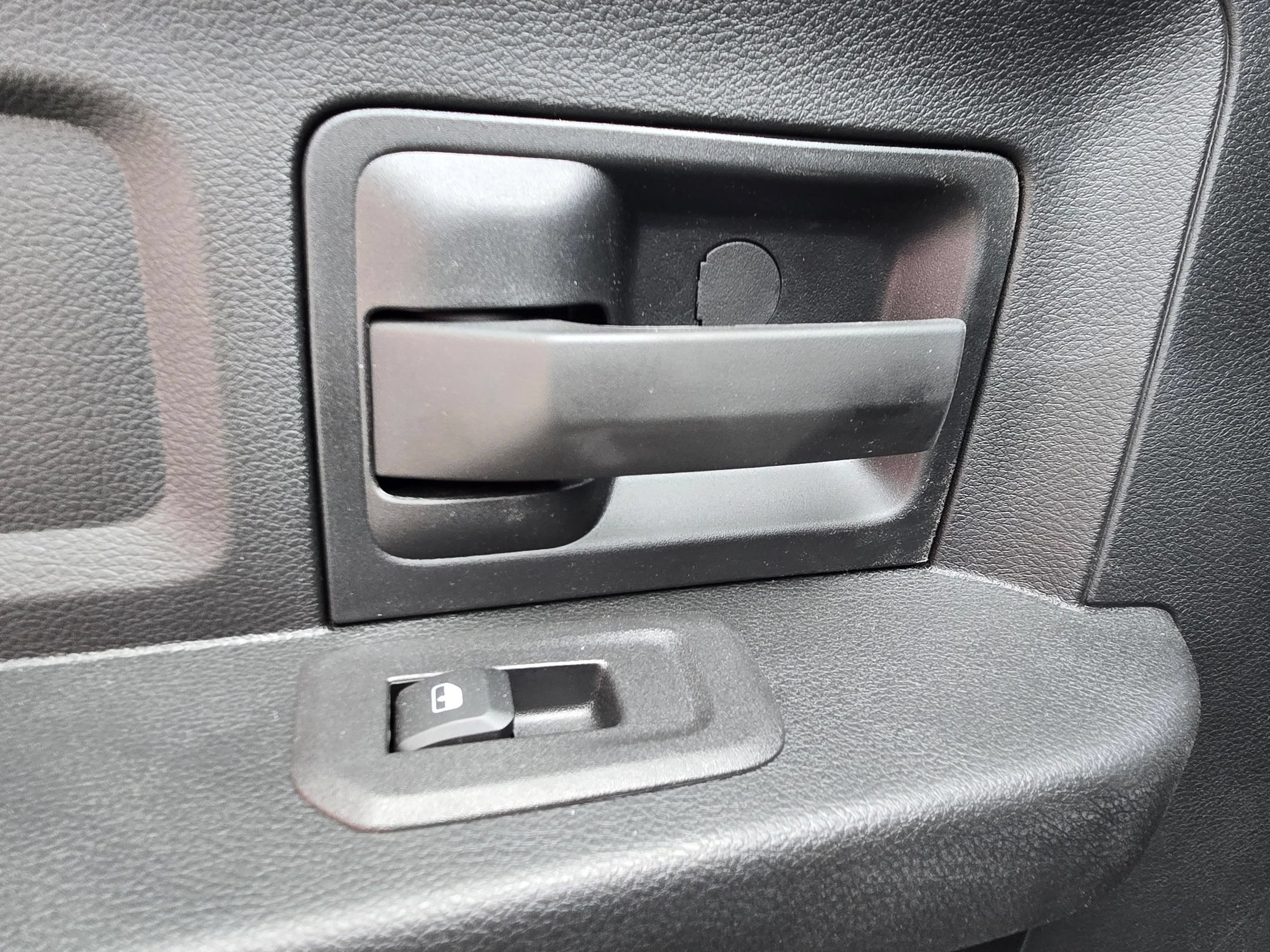 New 2026 RAM 2500 Tradesman AWD/4WD image 25