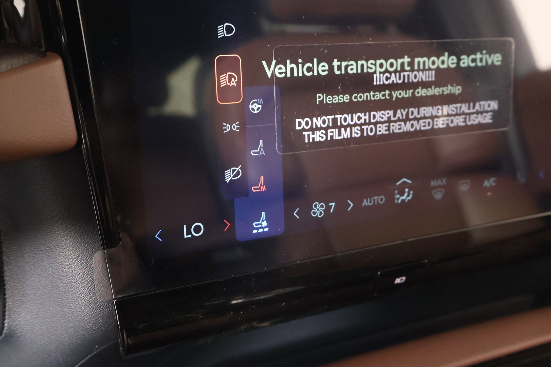 New 2026 Lincoln Navigator L Reserve AWD/4WD image 7