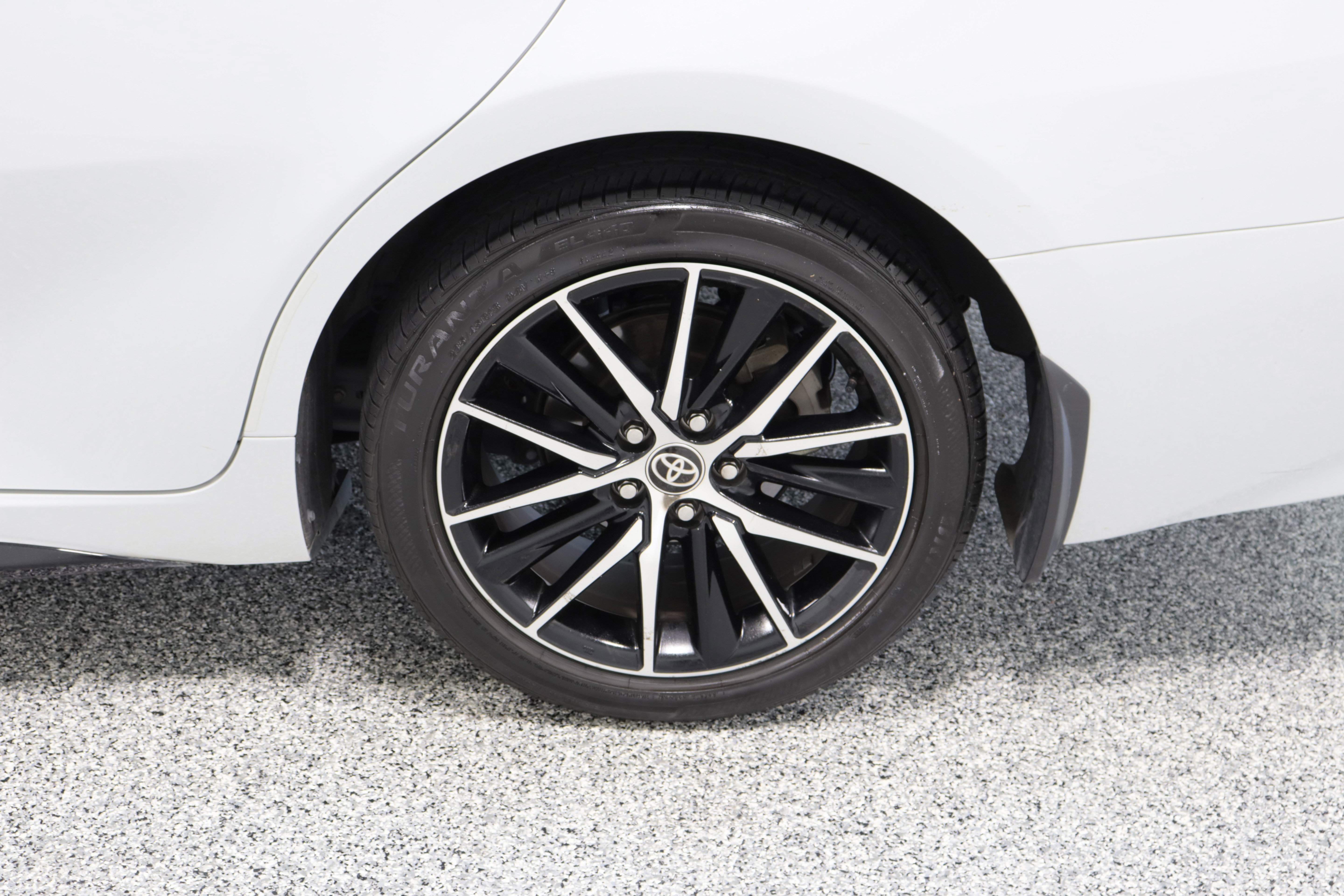 Used 2023 Toyota Camry SE image 10