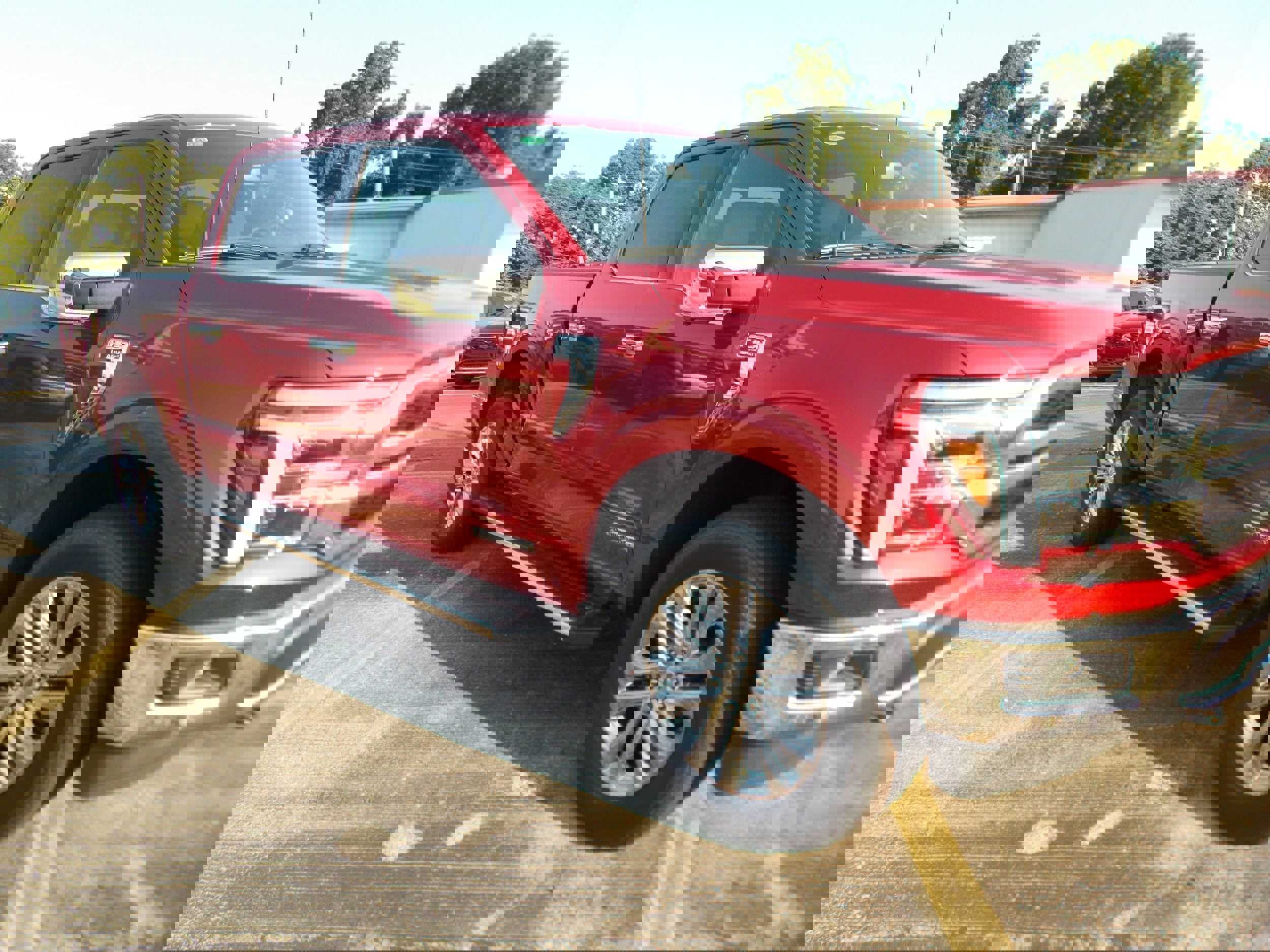 New 2025 Ford F150 Lariat image 1