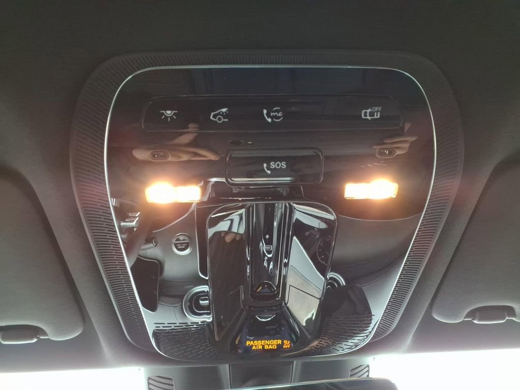 New 2026 Mercedes-Benz C 300 4MATIC Sedan image 24
