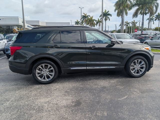Used 2022 Ford Explorer XLT w/ Equipment Group 202A RWD image 8