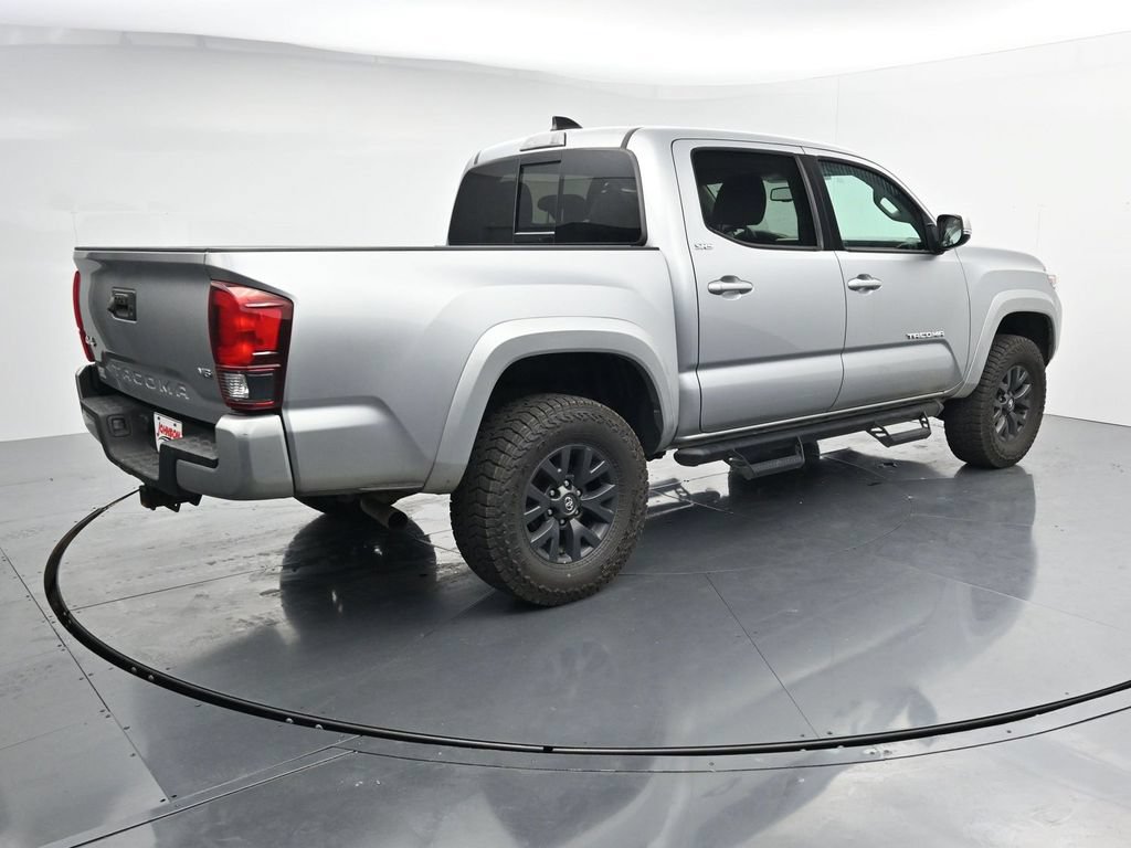 Used 2023 Toyota Tacoma SR5 w/ Technology Package AWD/4WD image 8