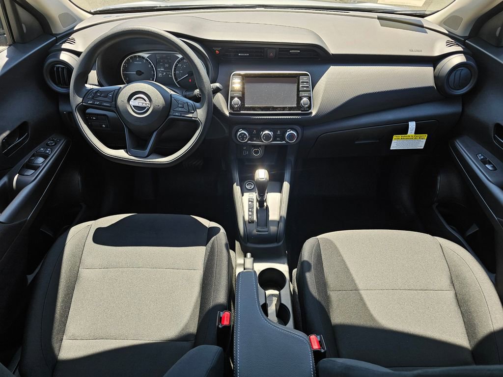 New 2025 Nissan Kicks Play S image 6