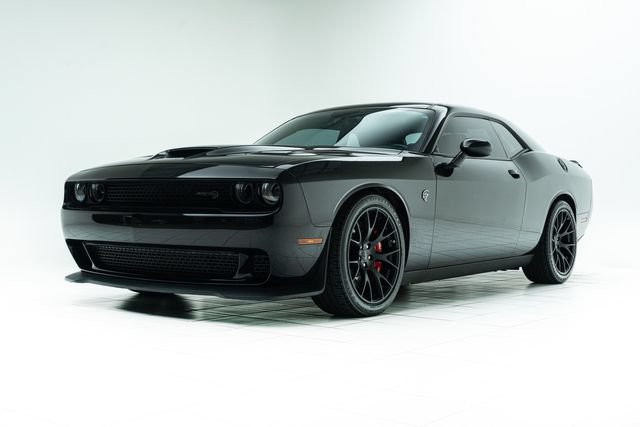 Used 2015 Dodge Challenger SRT Hellcat RWD image 8