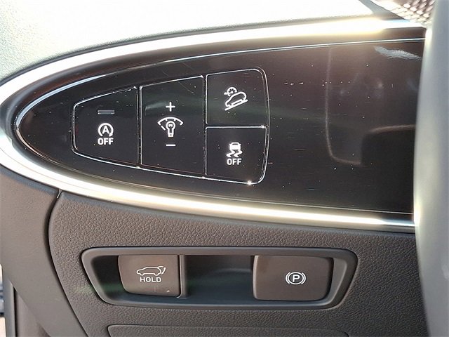 Used 2025 Genesis GV70 2.5T w/ Advanced Package image 26