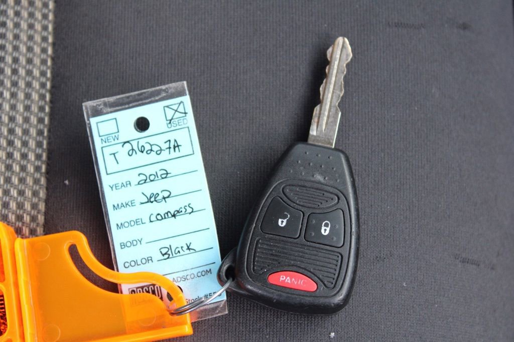 Used 2016 Jeep Compass Sport w/ Power Value Group image 26