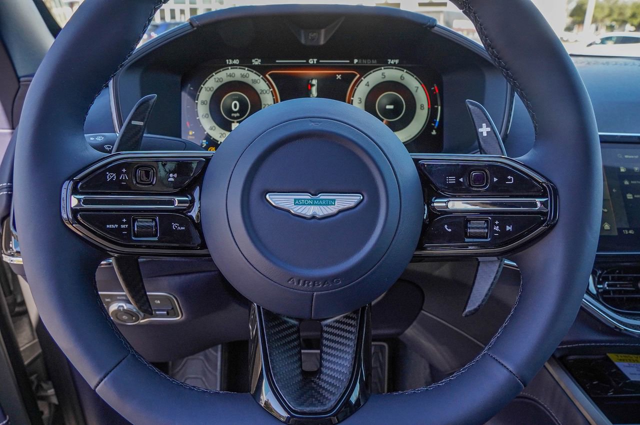 New 2026 Aston Martin DBX 707 image 18