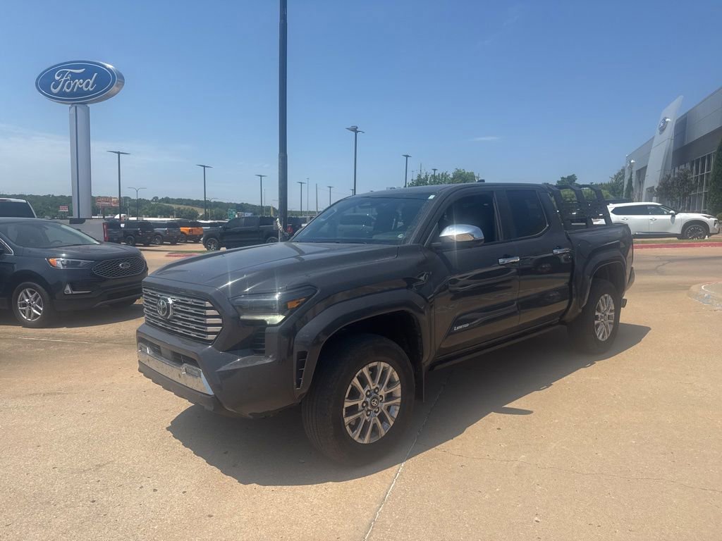 Used 2025 Toyota Tacoma Limited AWD/4WD image 6