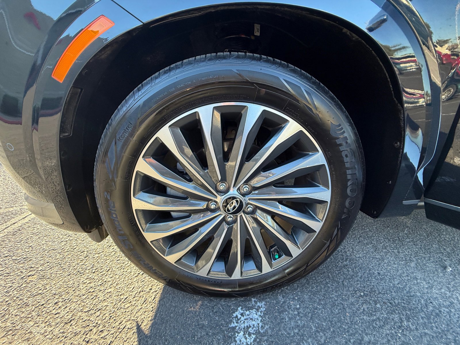 Used 2024 Hyundai Palisade Calligraphy image 26