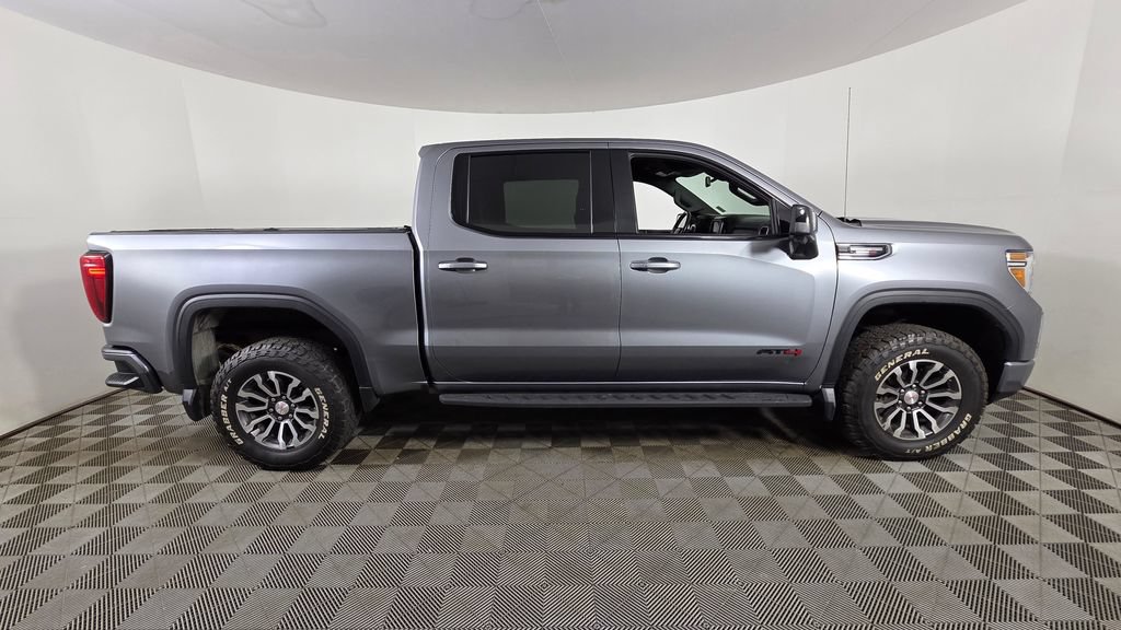Used 2022 GMC Sierra 1500 AT4 w/ AT4 Carbonpro Edition AWD/4WD image 9
