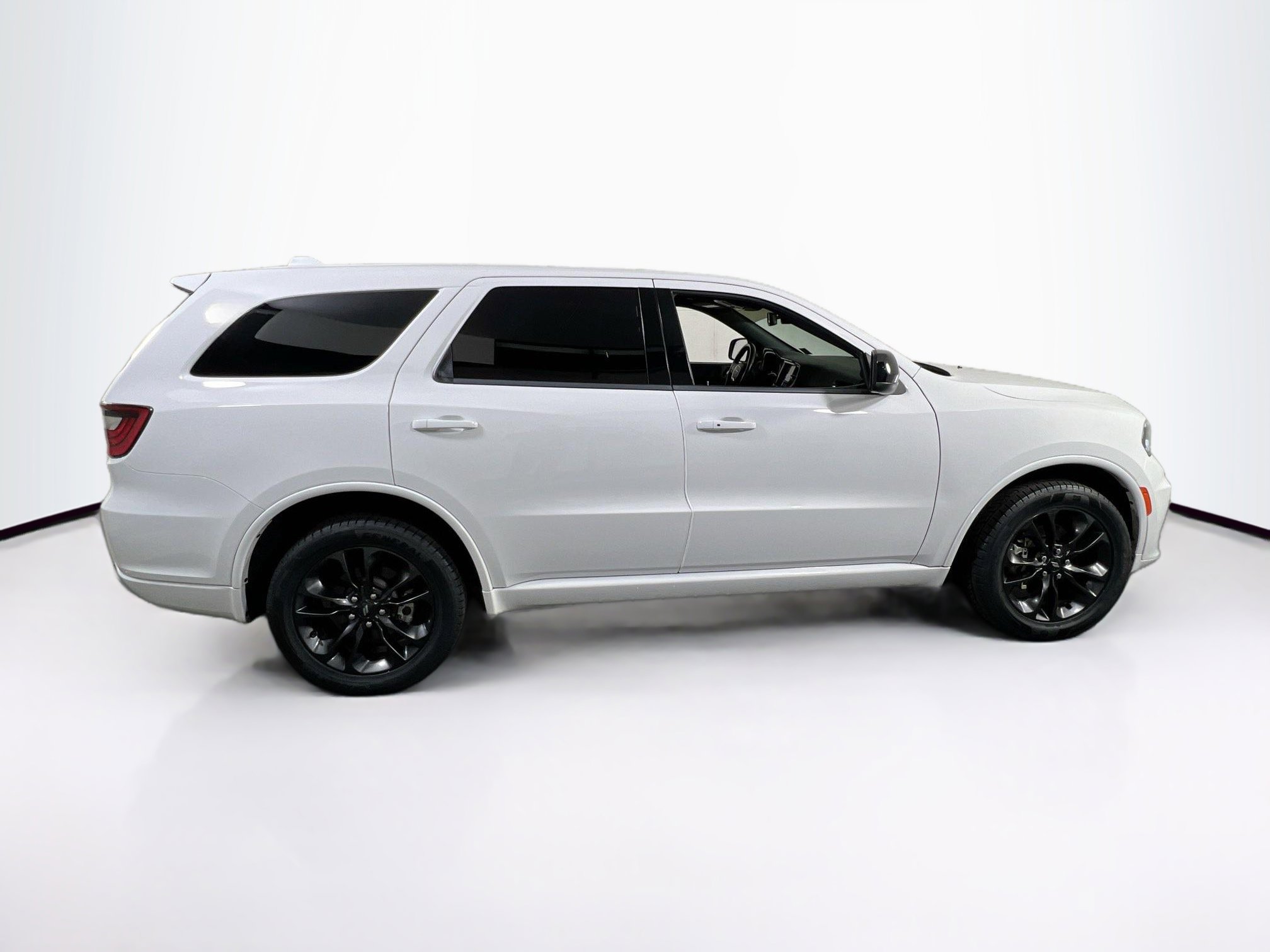 Used 2022 Dodge Durango SXT w/ Blacktop Package image 4