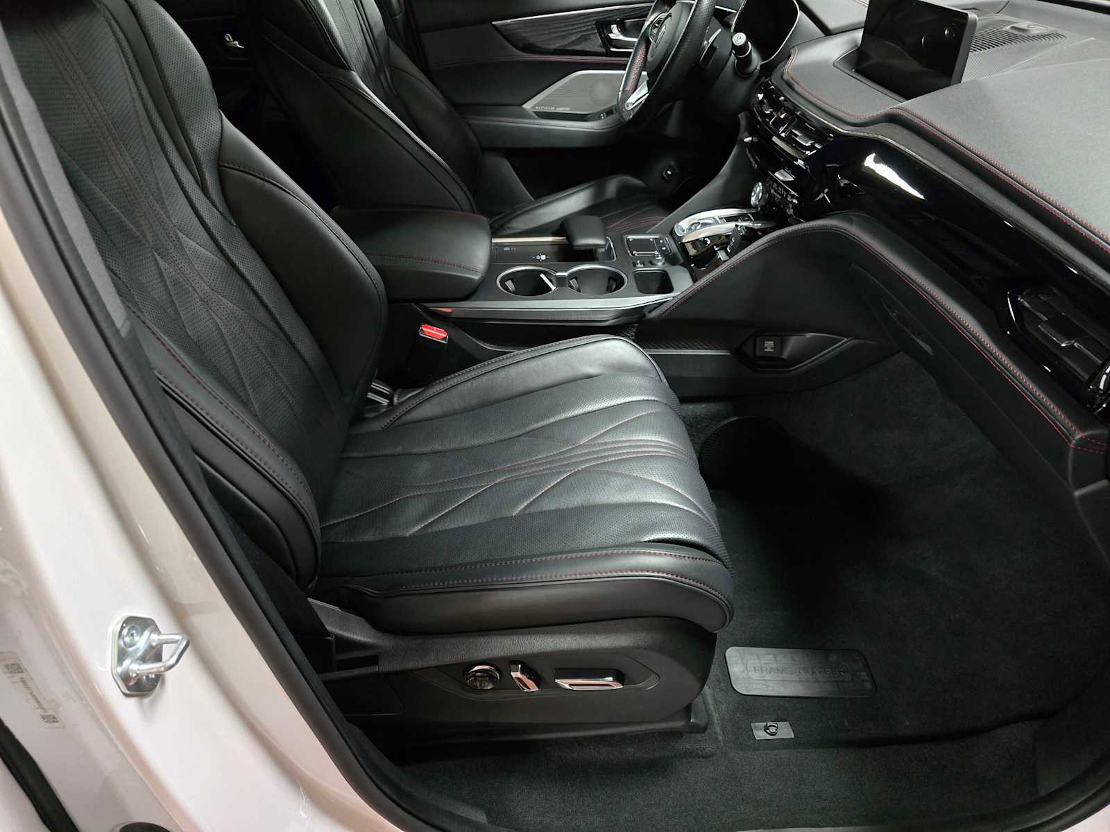 Used 2023 Acura MDX Type S image 12