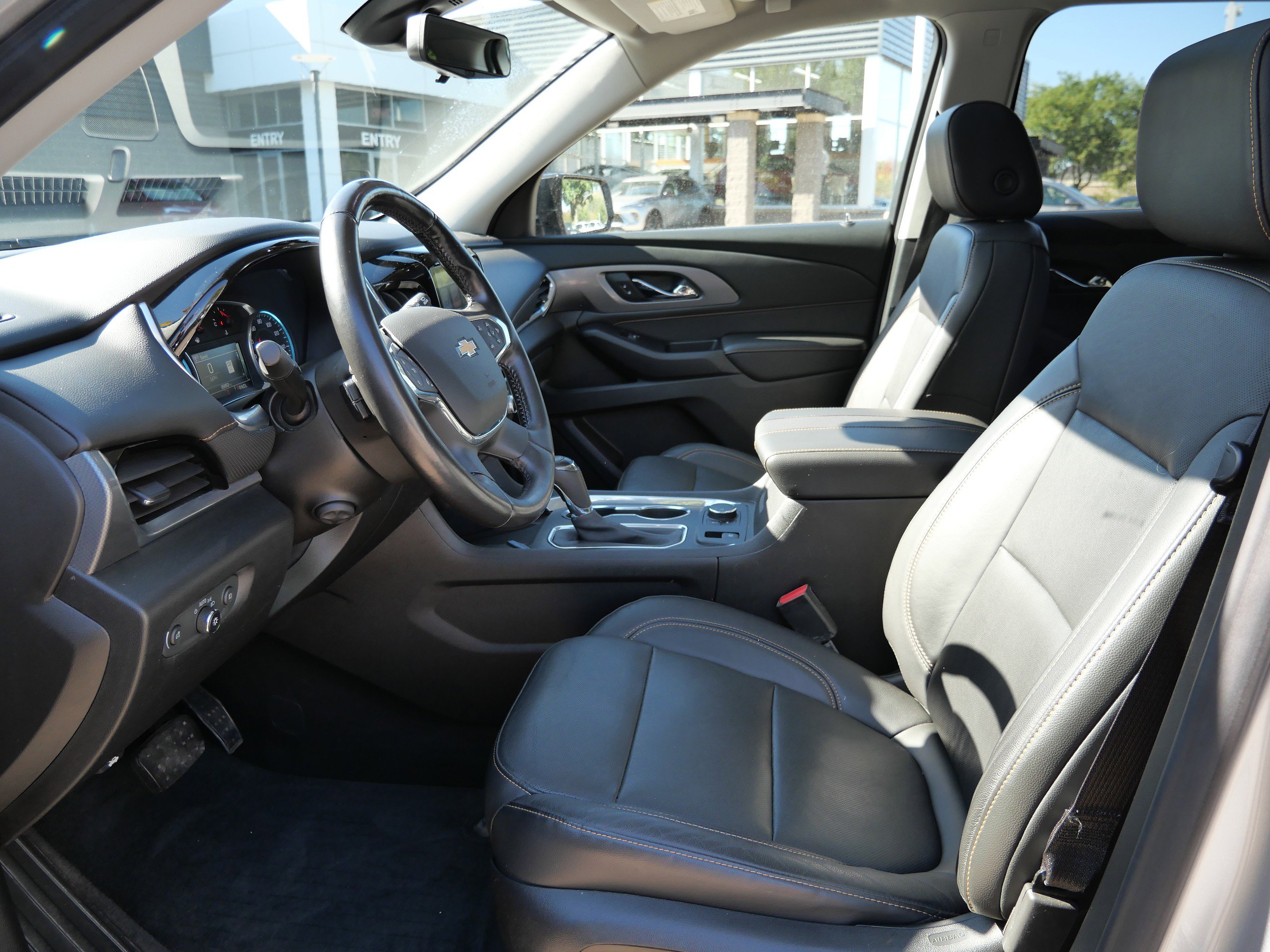 Used 2019 Chevrolet Traverse Premier w/ Redline Edition image 12