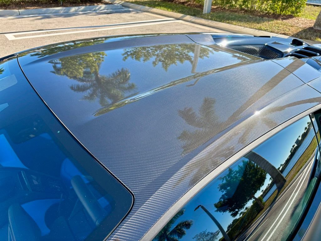 Used 2025 Lamborghini Revuelto AWD/4WD image 28