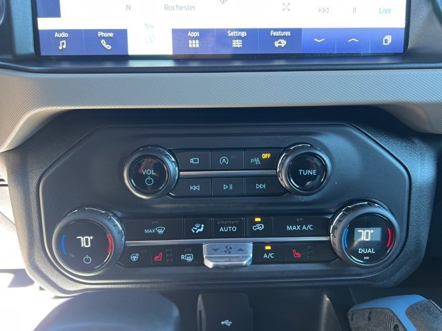 Used 2023 Ford Bronco Wildtrak image 29