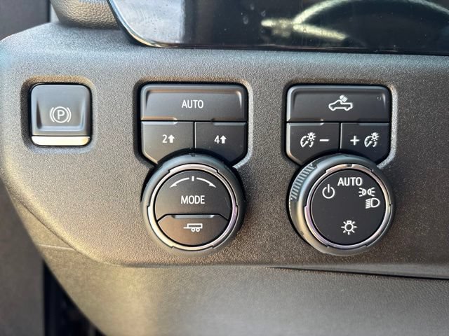 Used 2024 Chevrolet Silverado 1500 LT w/ Protection Package AWD/4WD image 11