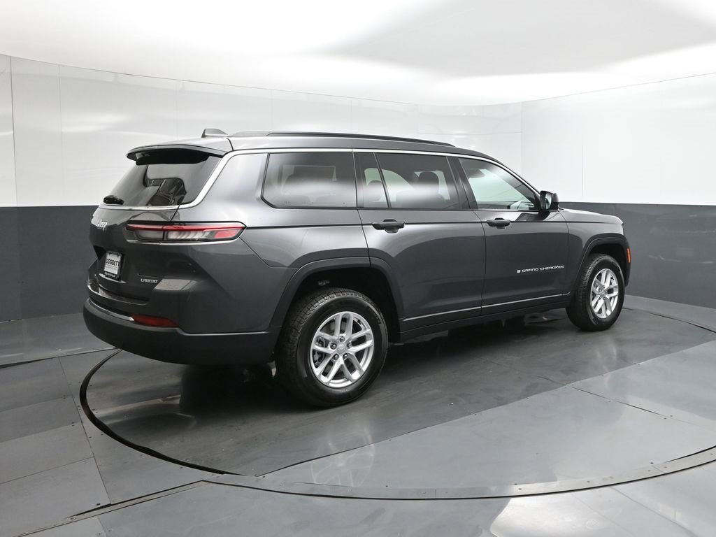 New 2025 Jeep Grand Cherokee L Laredo w/ Luxury Tech Group I image 11