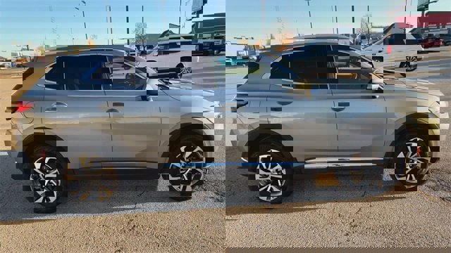 Used 2023 Buick Envision Essence image 40