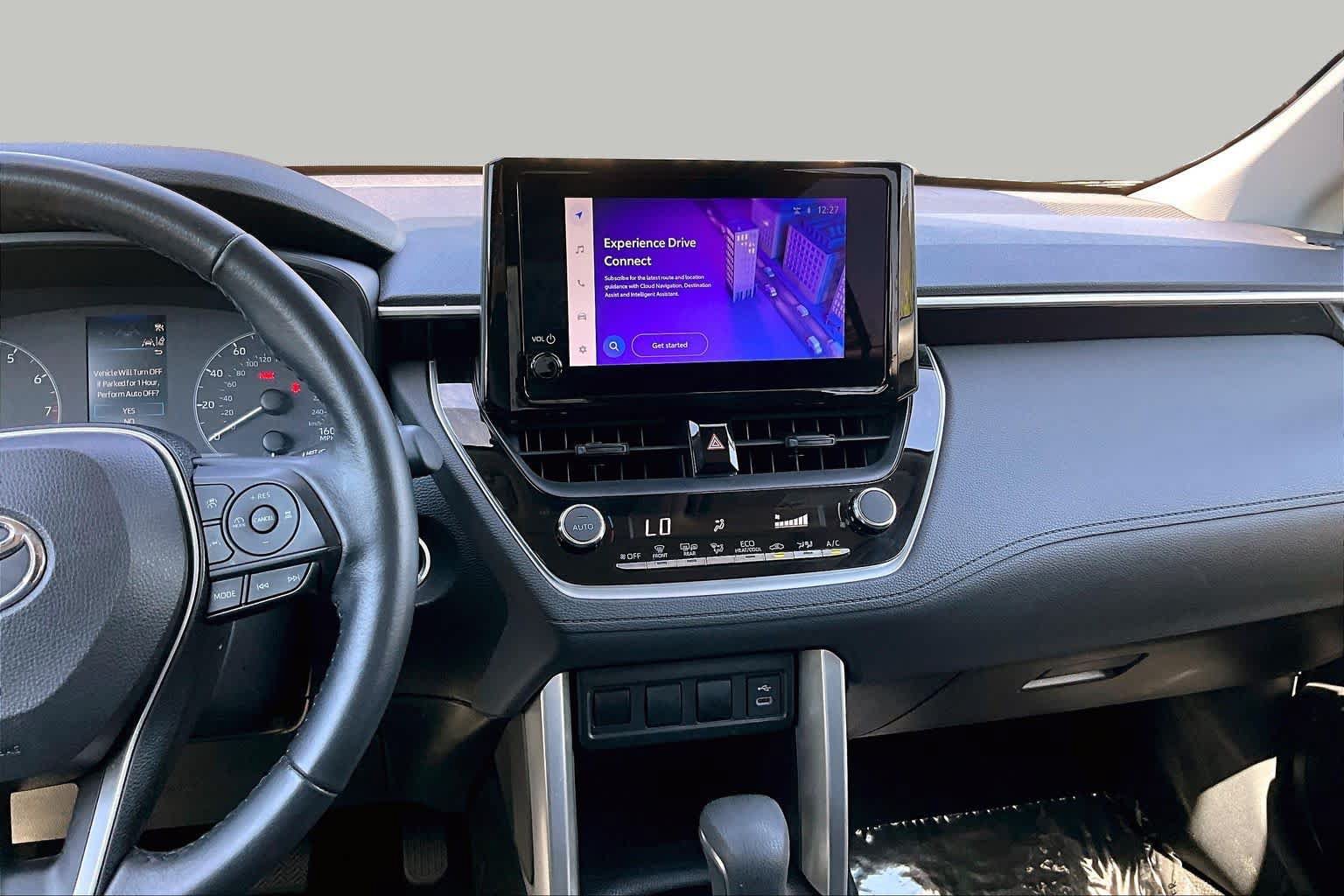 Used 2023 Toyota Corolla Cross LE w/ Moonroof Package FWD image 7