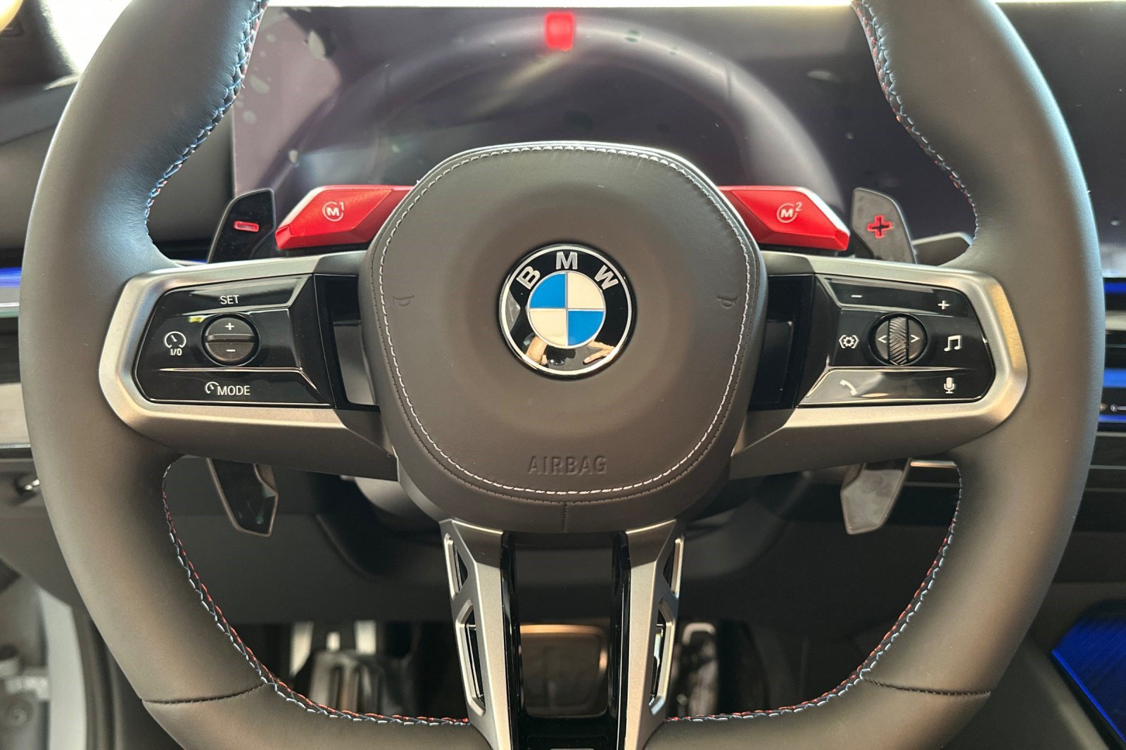 Used 2026 BMW M5 w/ Executive Package AWD/4WD image 10